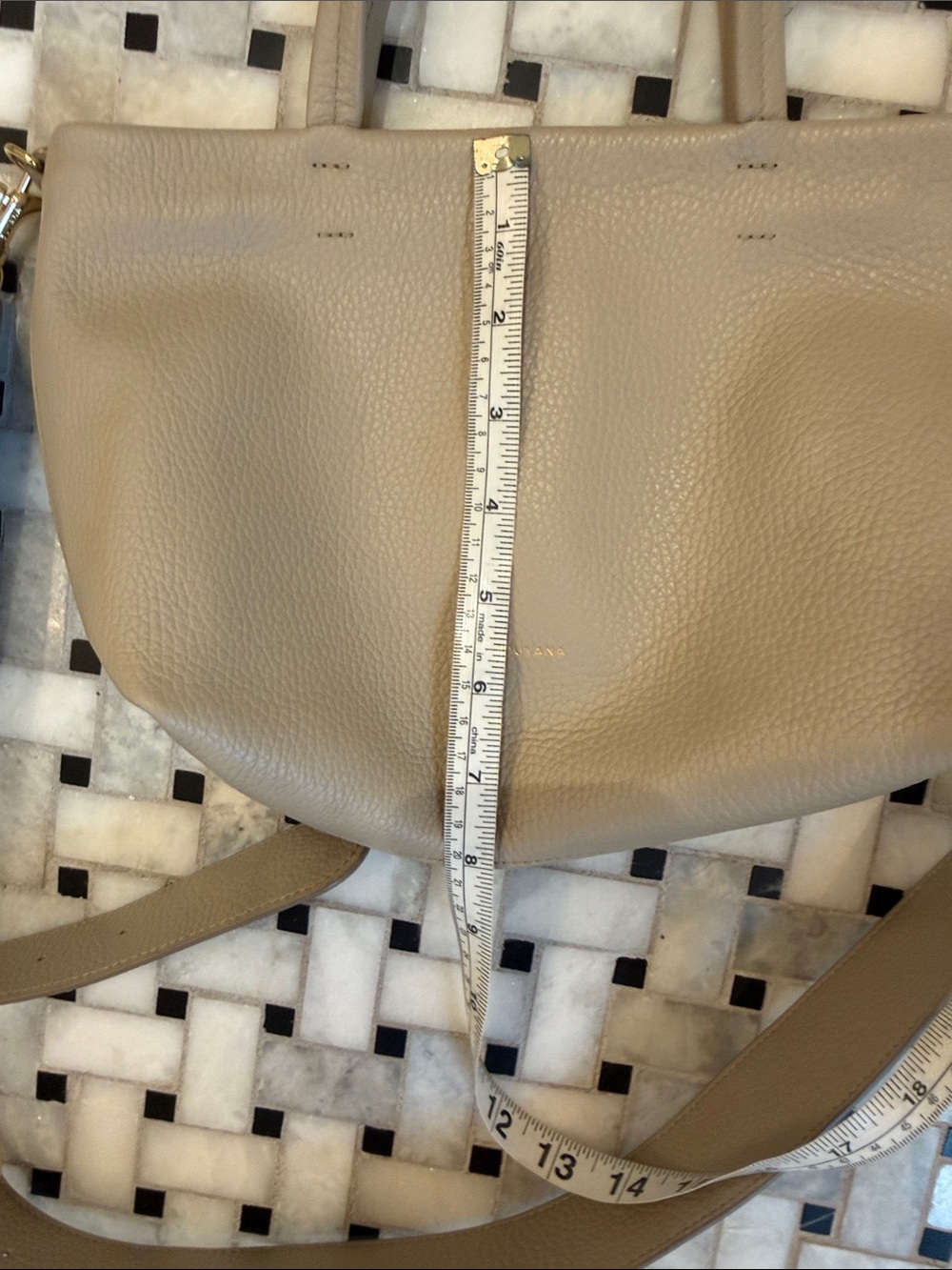 Cuyana Pebbled Leather Shoulder Bag in Taupe - Picture 7 of 8